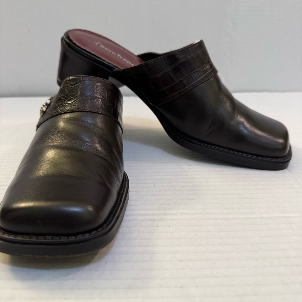 Bare Traps Brown Leather Slip On Shoes